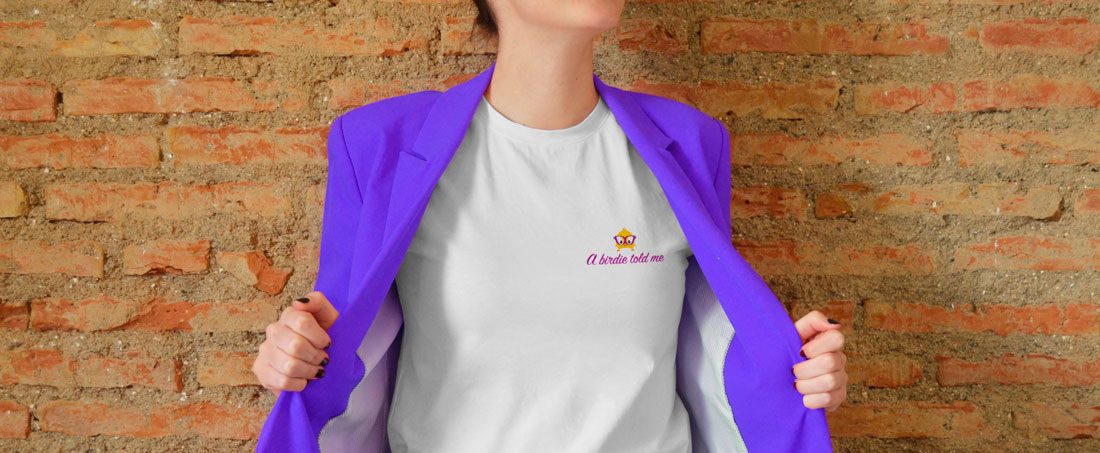 Camiseta A birdie told me